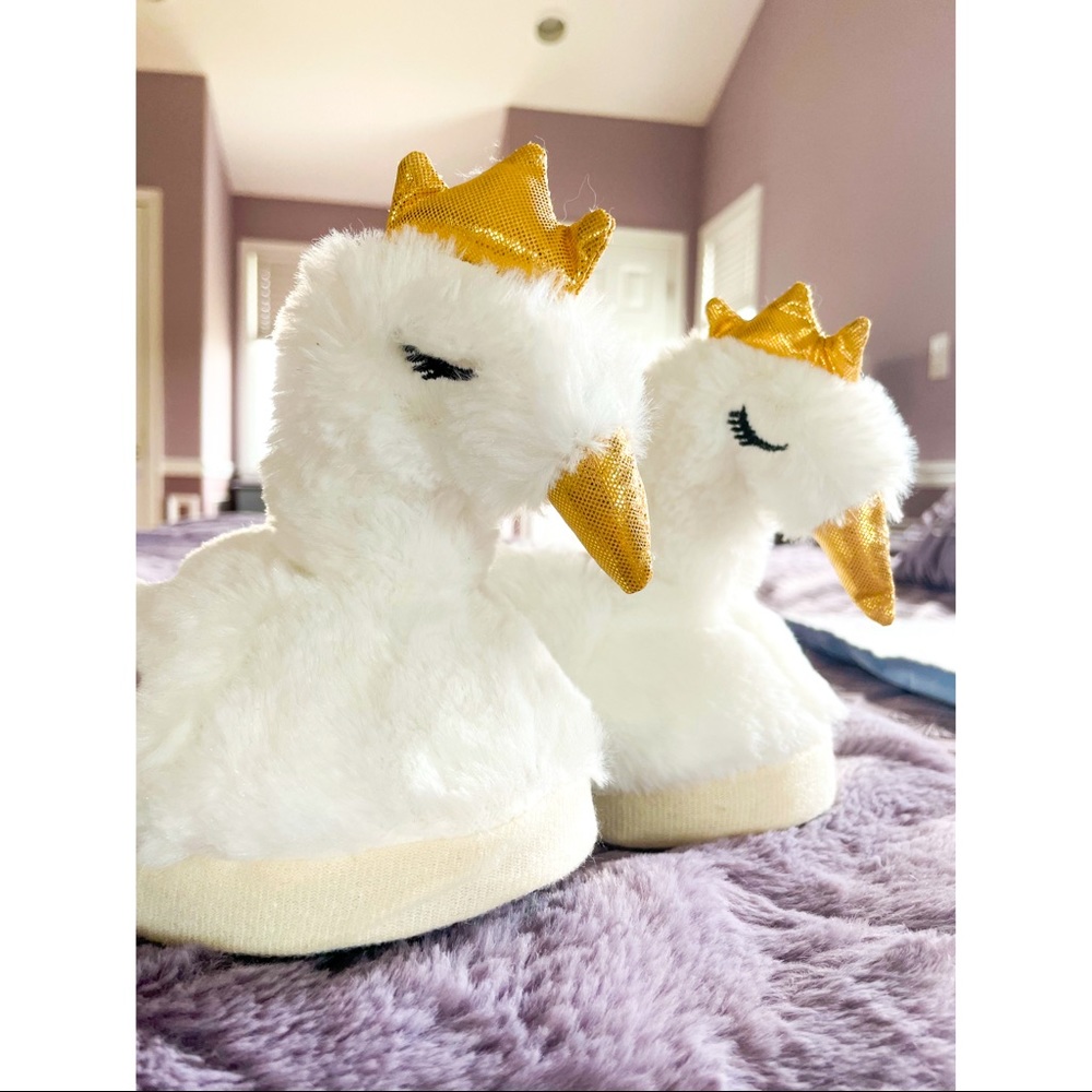 Swan slippers